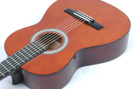 Valencia klasiskās ģitāras komplekts CG150